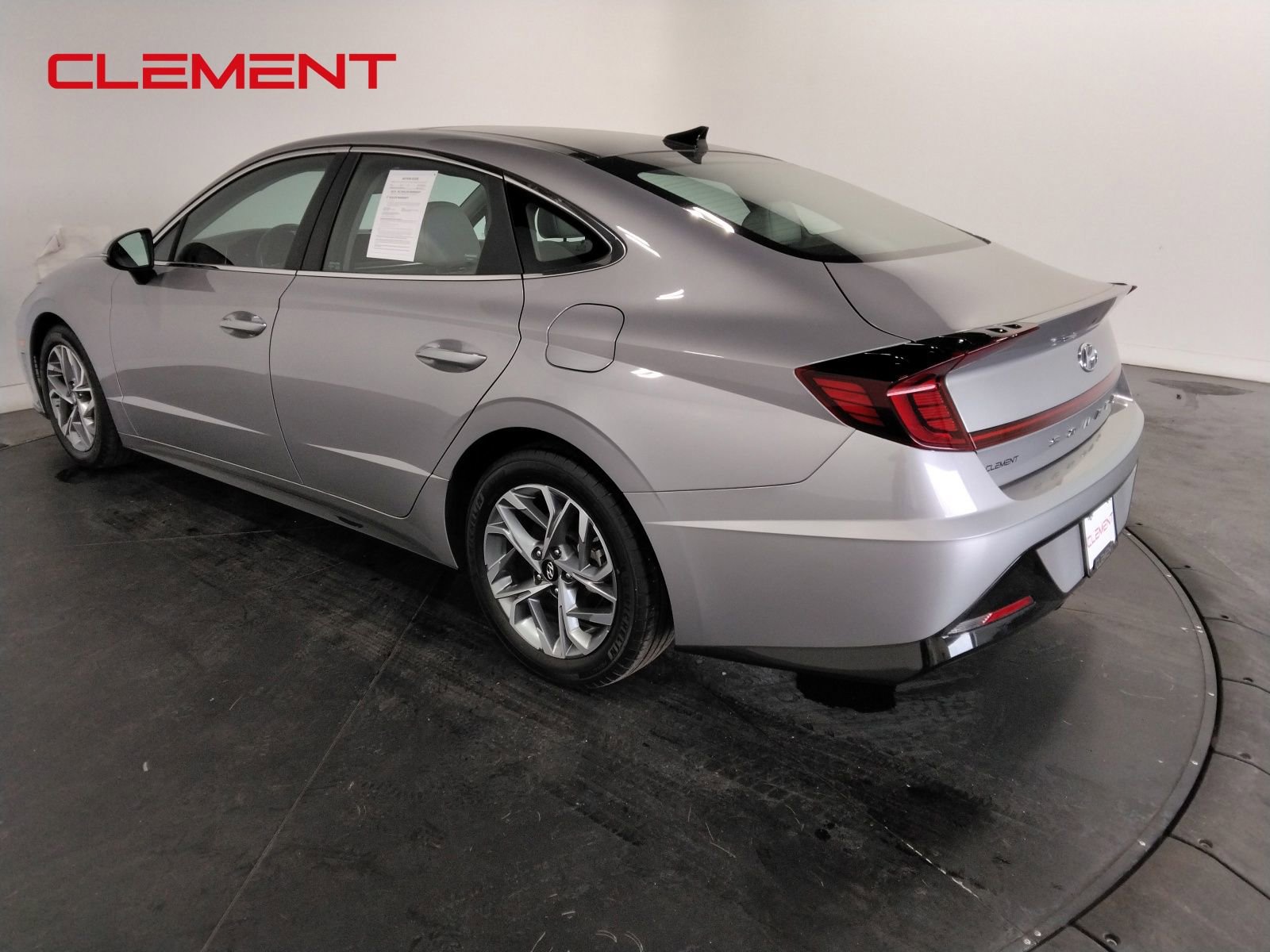 Used 2023 Hyundai Sonata SEL w/ Convenience Package image 8