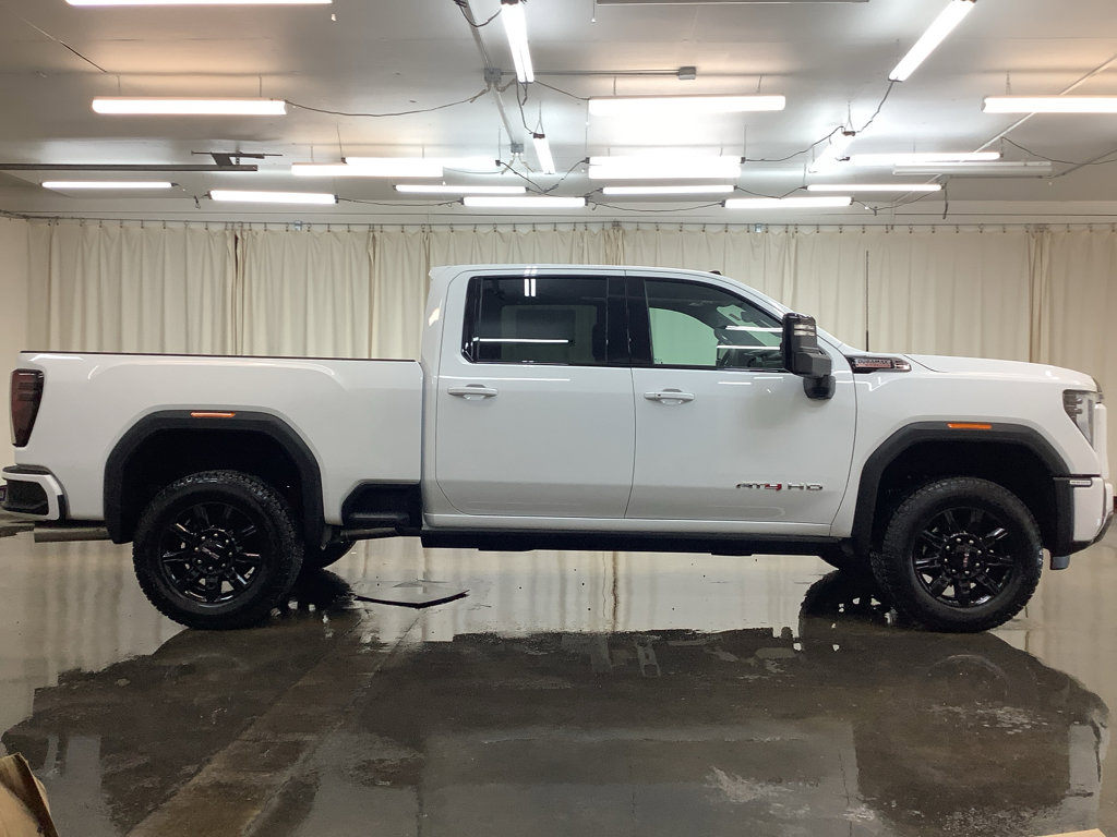 New 2026 GMC Sierra 2500 AT4 w/ AT4 Premium Plus Package image 5