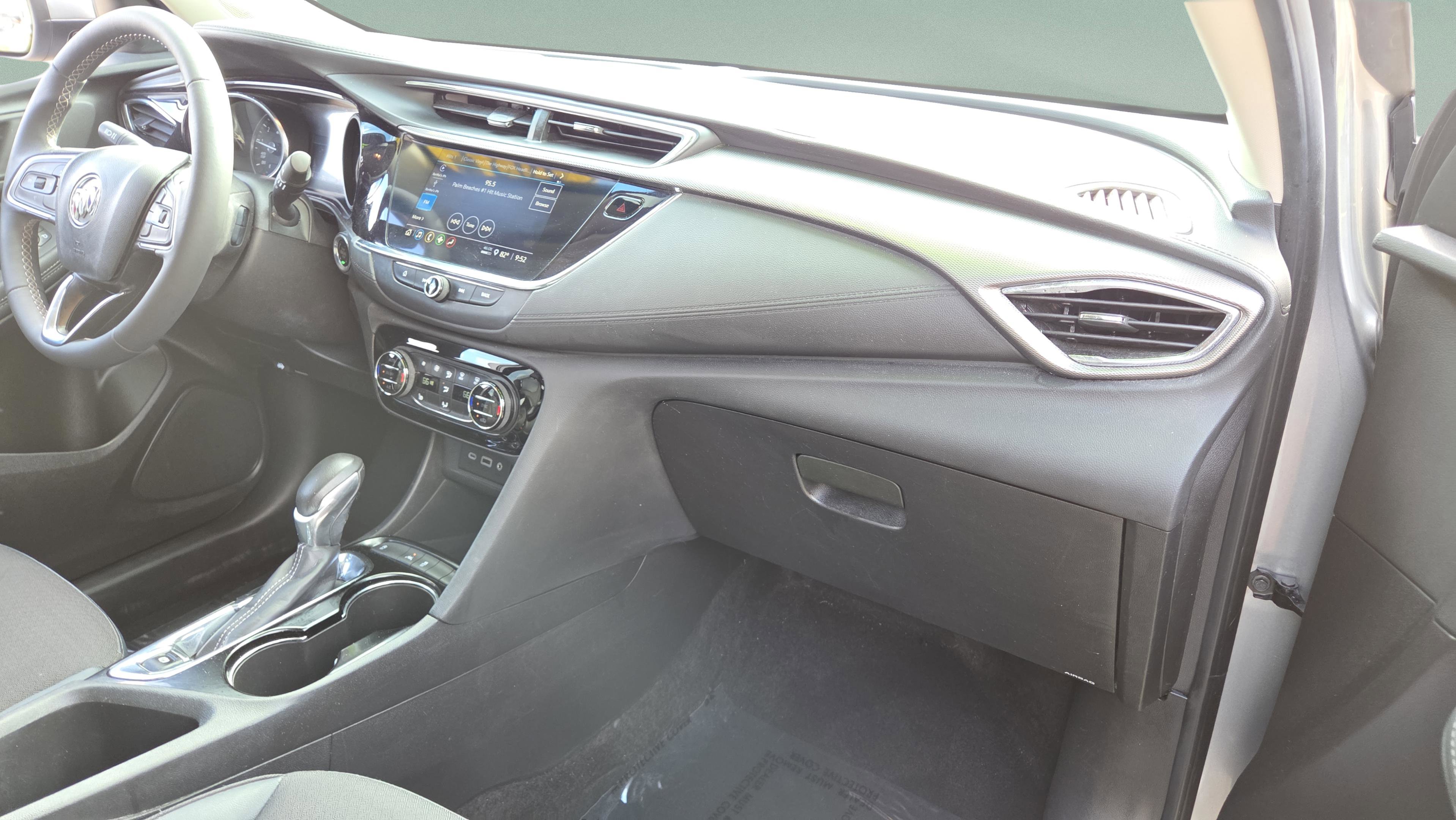 Used 2023 Buick Encore GX Select image 19