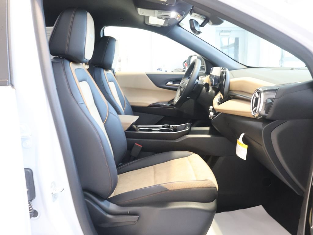 New 2026 Chevrolet Equinox ACTIV w/ Safety and Technology Package image 33