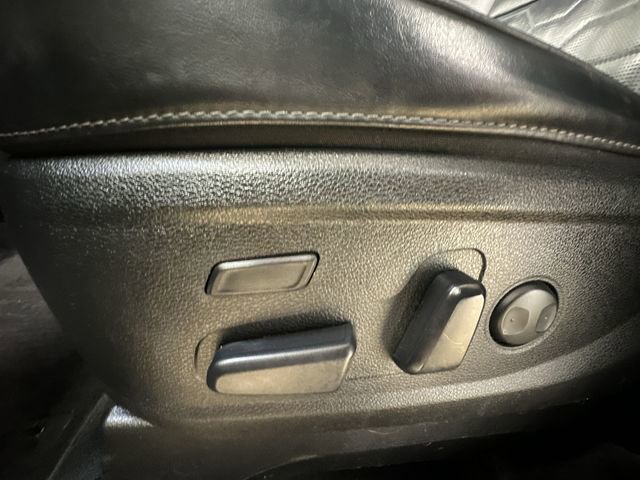 Used 2020 Kia Telluride SX w/ SX Prestige Package image 15