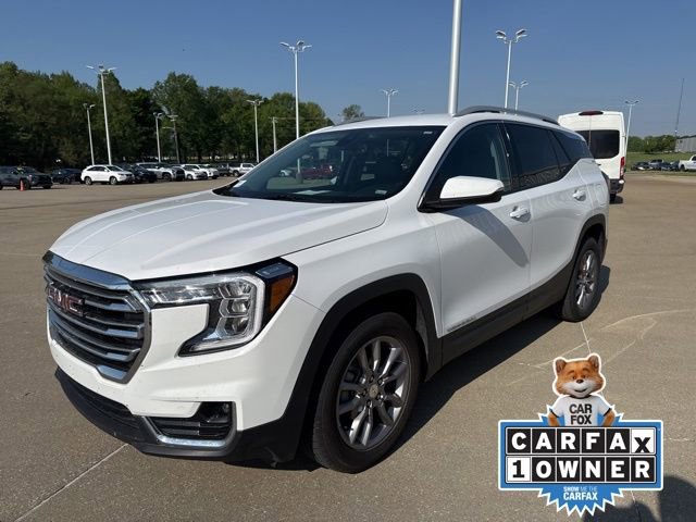 Used 2024 GMC Terrain SLT AWD/4WD image 1