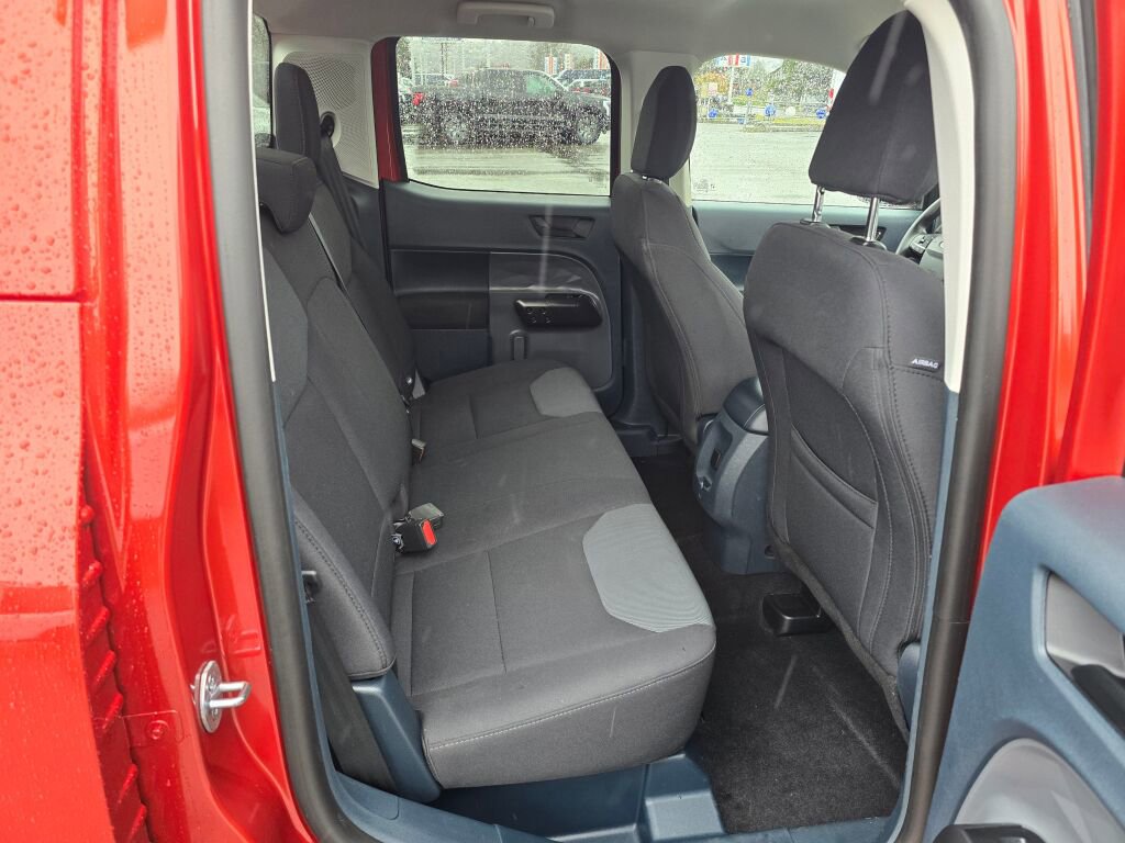 Used 2024 Ford Maverick XL image 12