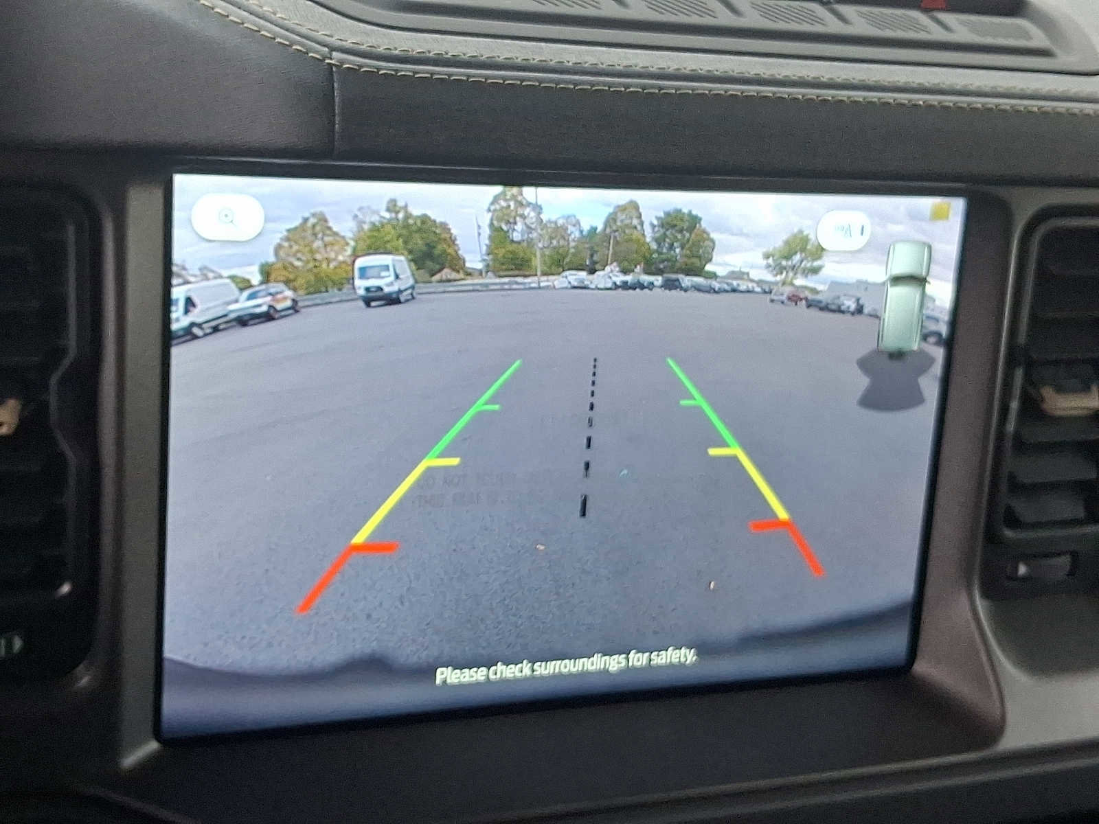 New 2025 Ford Bronco Badlands image 16