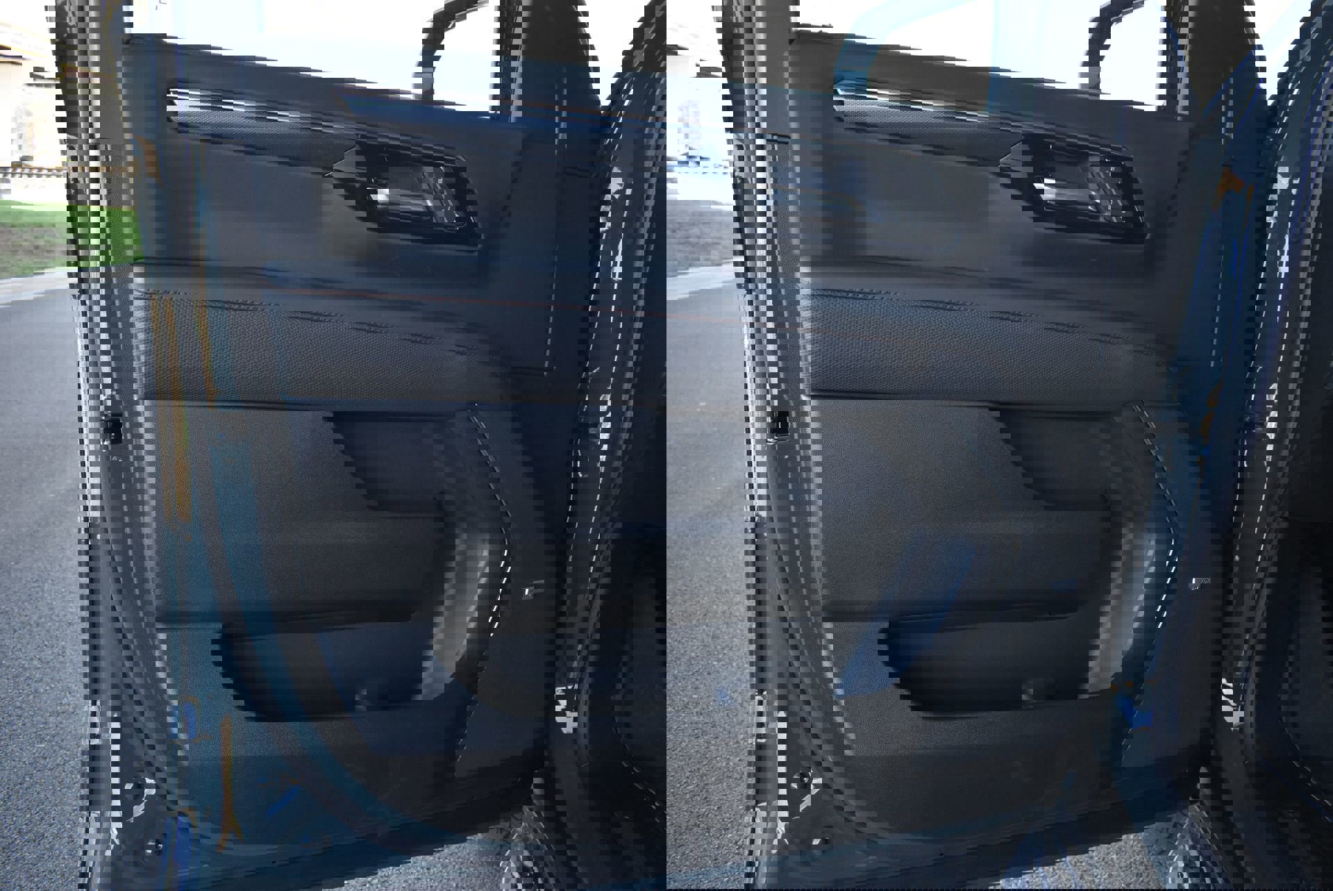 New 2026 Chevrolet Tahoe RST image 12