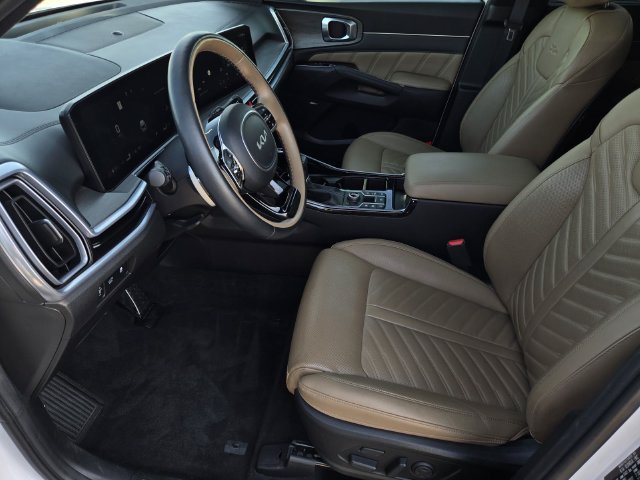 Used 2024 Kia Sorento SX Prestige w/ Olive Brown Leather Package AWD/4WD image 22