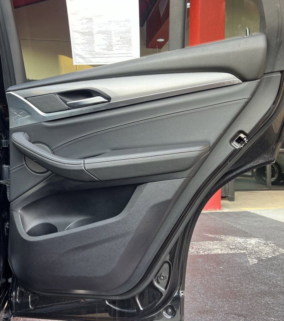 Used 2019 BMW X4 xDrive30i w/ Executive Package image 18