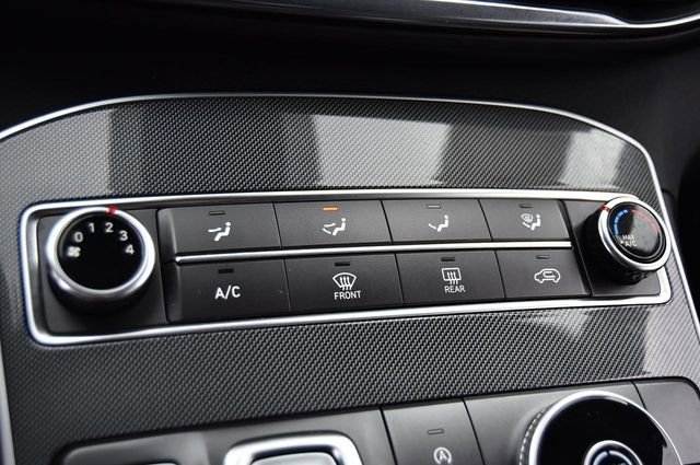 Used 2022 Hyundai Santa Fe SE image 13