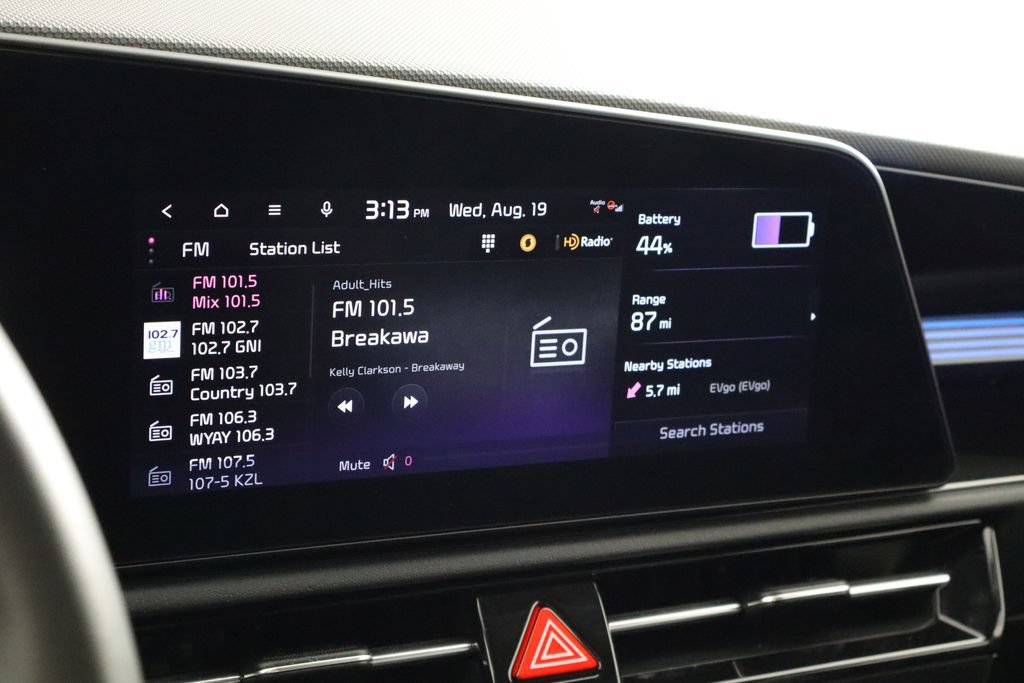 Used 2024 Kia Niro Wind FWD image 32