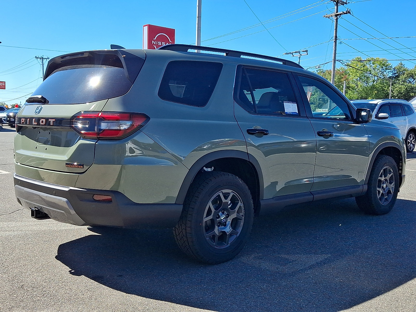 New 2026 Honda Pilot TrailSport image 3