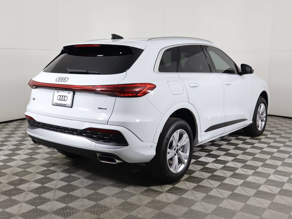 Used 2025 Audi Q5 Premium w/ Convenience Package AWD/4WD image 5