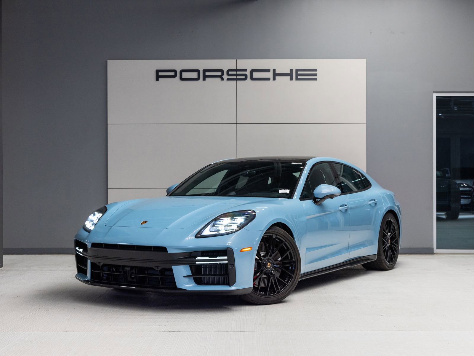 New 2026 Porsche Panamera GTS