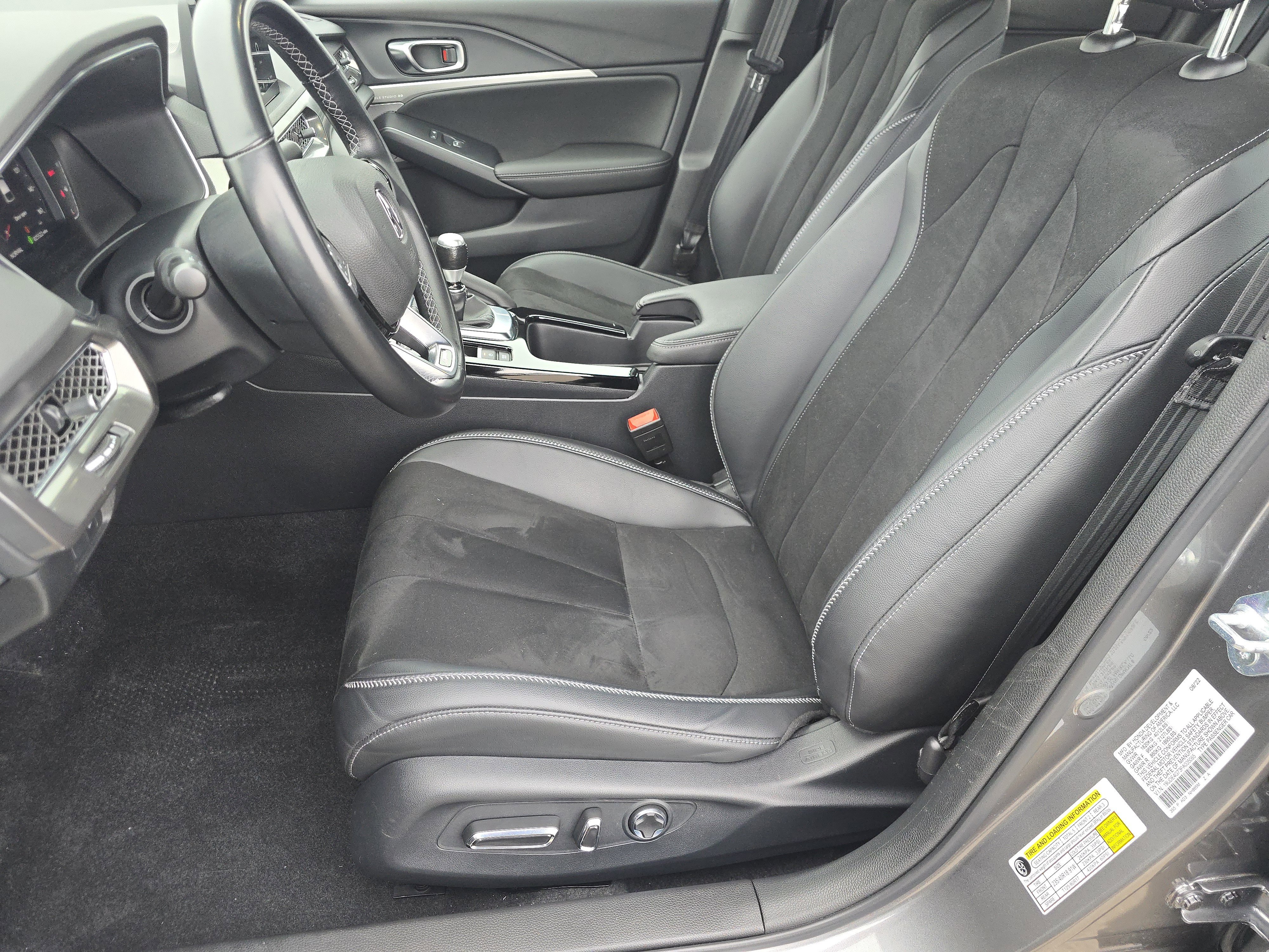 Used 2023 Acura Integra A-Spec image 14