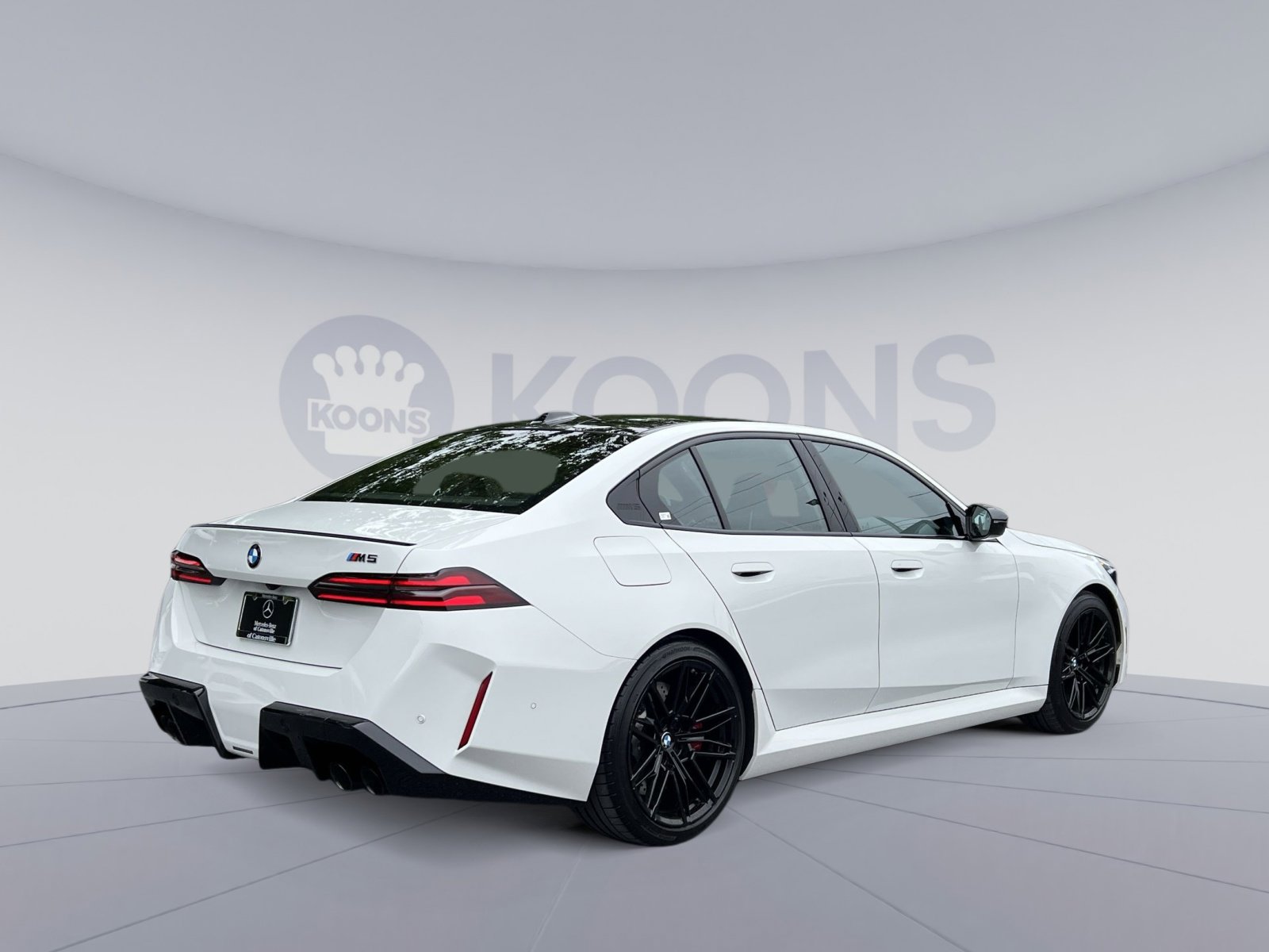 Used 2025 BMW M5 AWD/4WD image 11