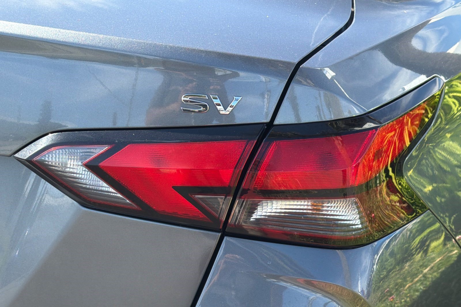 Used 2023 Nissan Versa SV FWD image 28