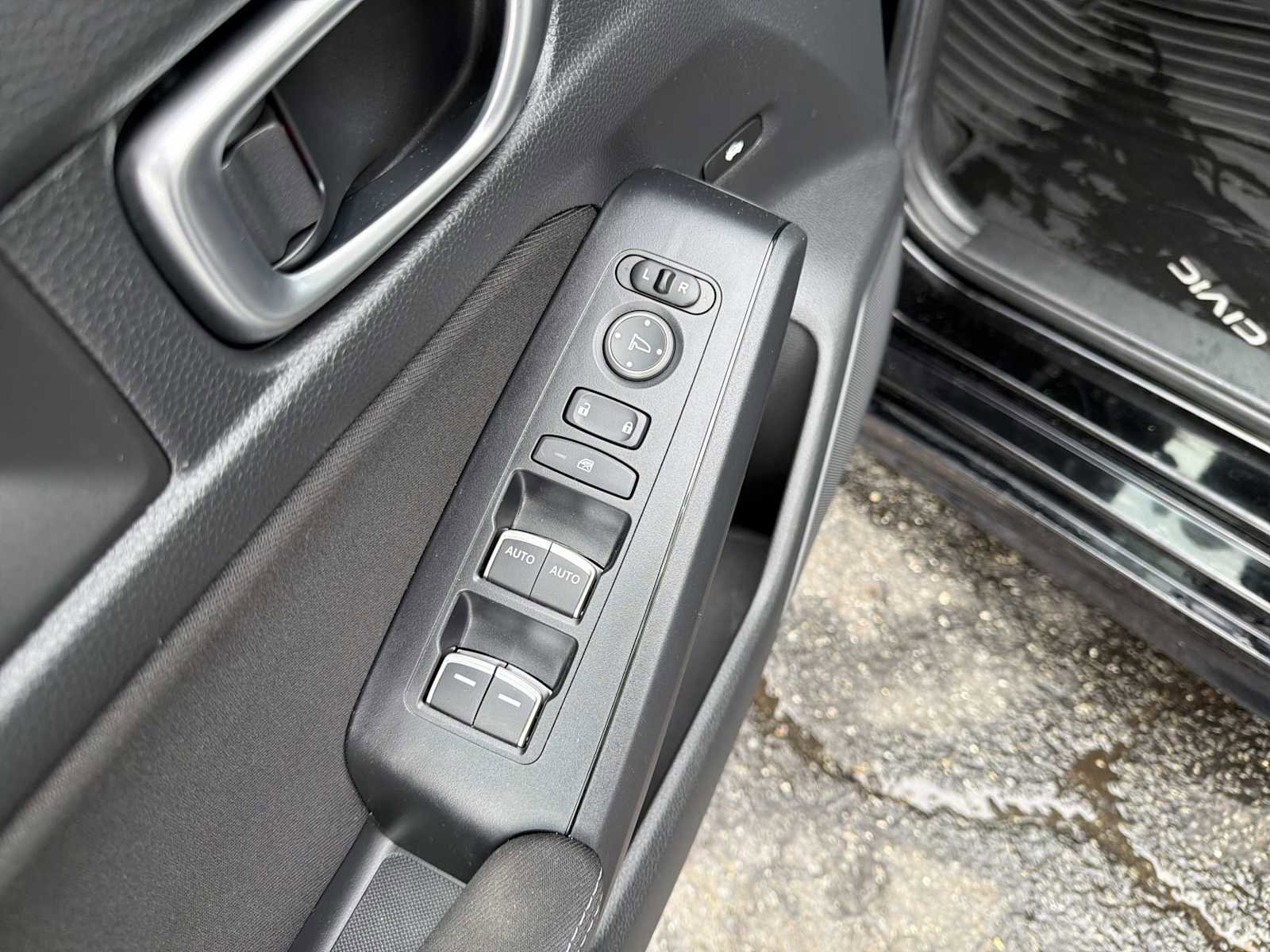 Certified 2024 Honda Civic LX image 22