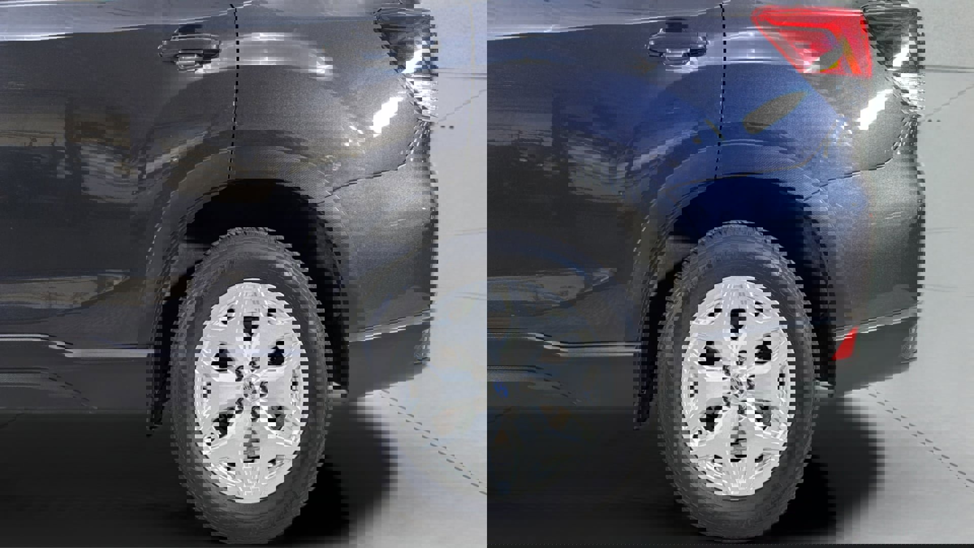 Used 2019 Subaru Forester w/ Alloy Wheel Package AWD/4WD image 37