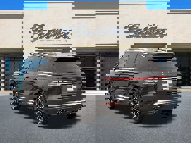 Used 2024 Lincoln Aviator Reserve w/ Equipment Group 201A image 8