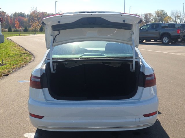 Used 2020 Volkswagen Jetta S w/ Driver Assistance Package FWD image 9