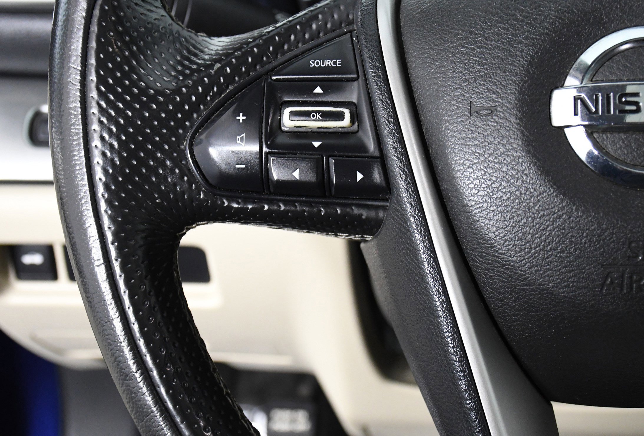 Used 2019 Nissan Maxima 3.5 SL w/ Floor Mat Group image 11