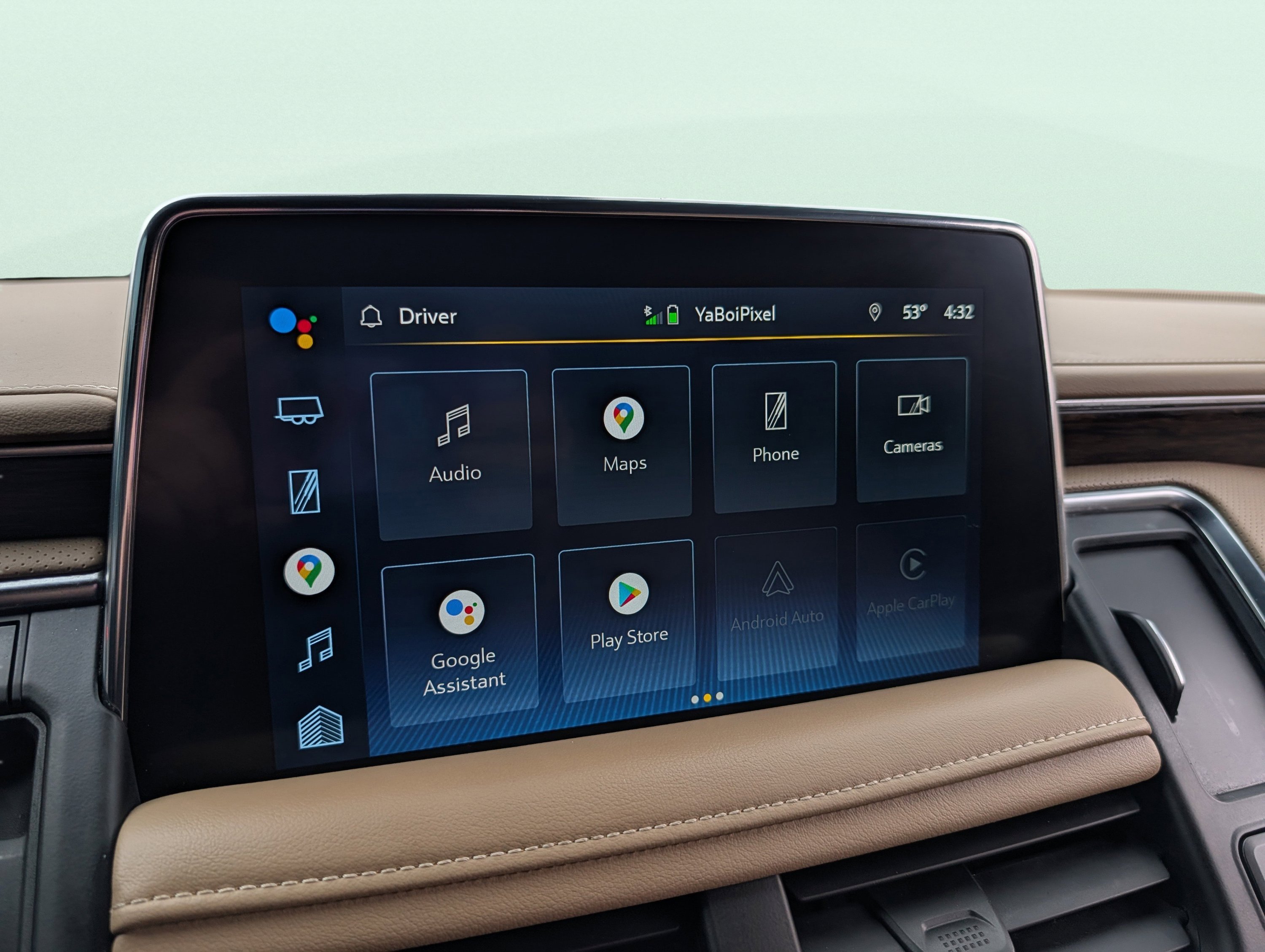 Used 2022 Chevrolet Suburban Premier w/ Max Trailering Package AWD/4WD image 53