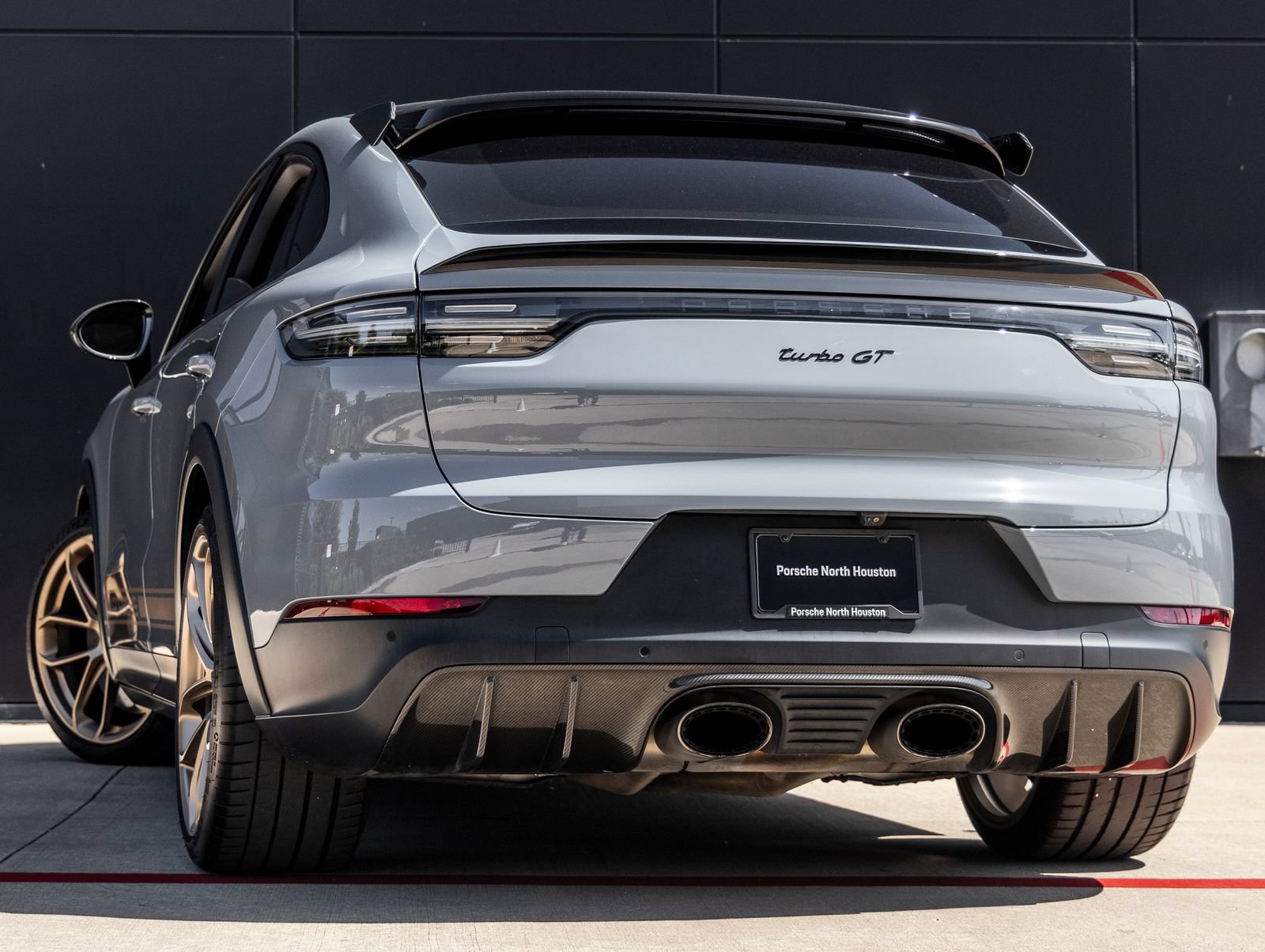 Certified 2022 Porsche Cayenne Turbo GT AWD/4WD image 3
