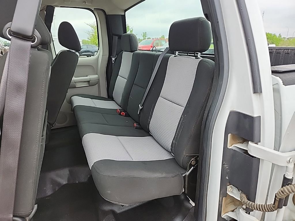 Used 2009 Chevrolet Silverado 1500 W/T AWD/4WD image 27