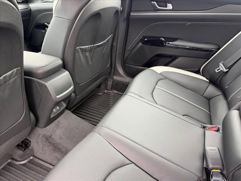 New 2026 Kia K5 GT-Line image 13