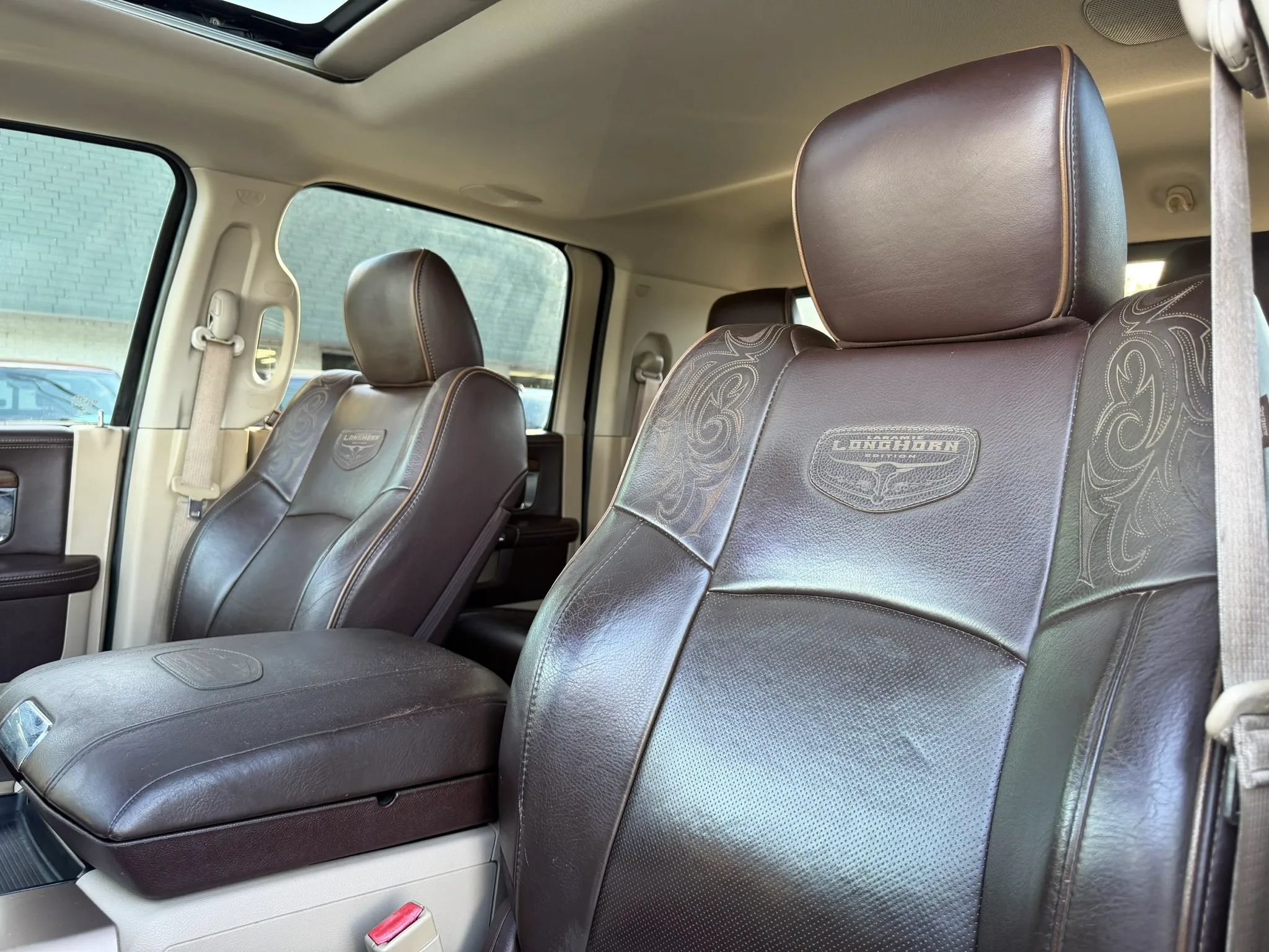 Used 2014 RAM 3500 Laramie Longhorn AWD/4WD image 12