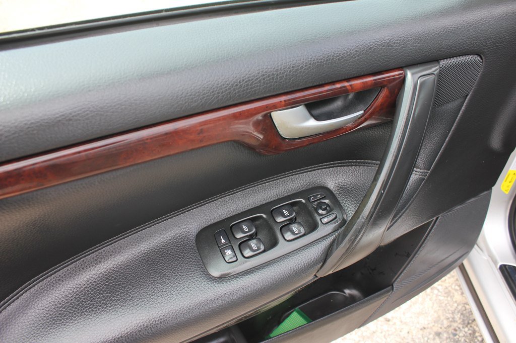 Used 2006 Volvo S60 2.5T FWD image 26