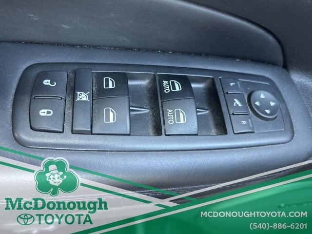 Used 2017 Jeep Grand Cherokee Summit image 16