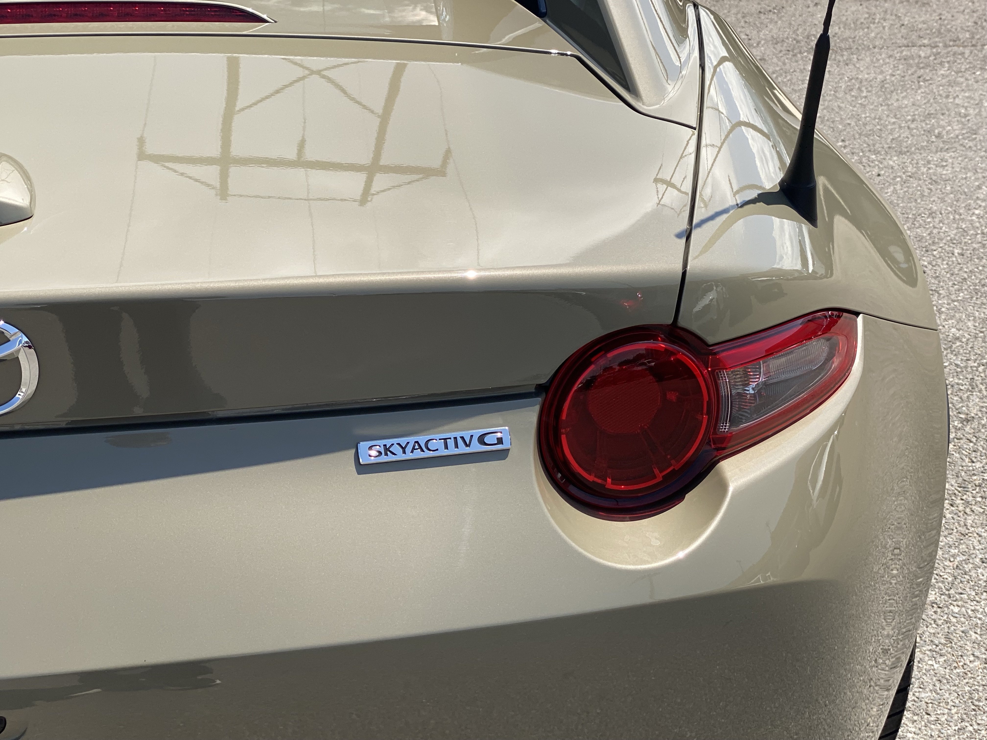 Used 2023 MAZDA MX-5 Miata Grand Touring RWD image 11