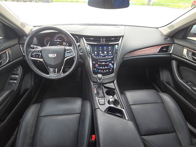 Used 2018 Cadillac CTS Luxury RWD image 13