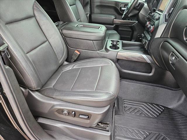 Used 2020 Chevrolet Silverado 2500 LTZ w/ Technology Package image 21