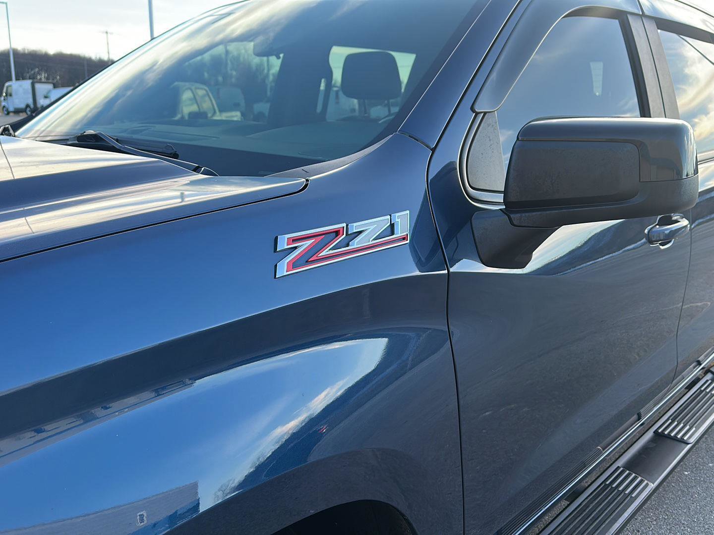 Used 2019 Chevrolet Silverado 1500 RST image 3