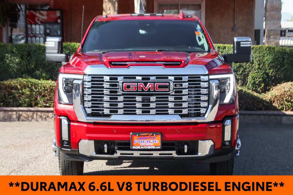 Used 2024 GMC Sierra 3500 Denali w/ Denali Reserve Package AWD/4WD image 3
