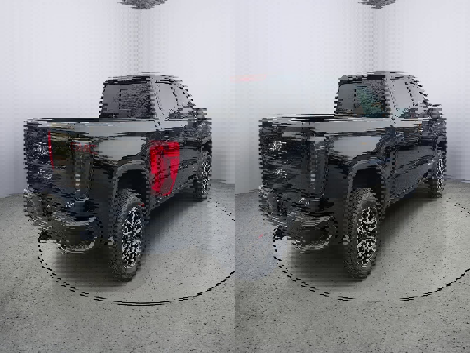 Certified 2023 GMC Sierra 1500 AT4 w/ Technology Package image 3