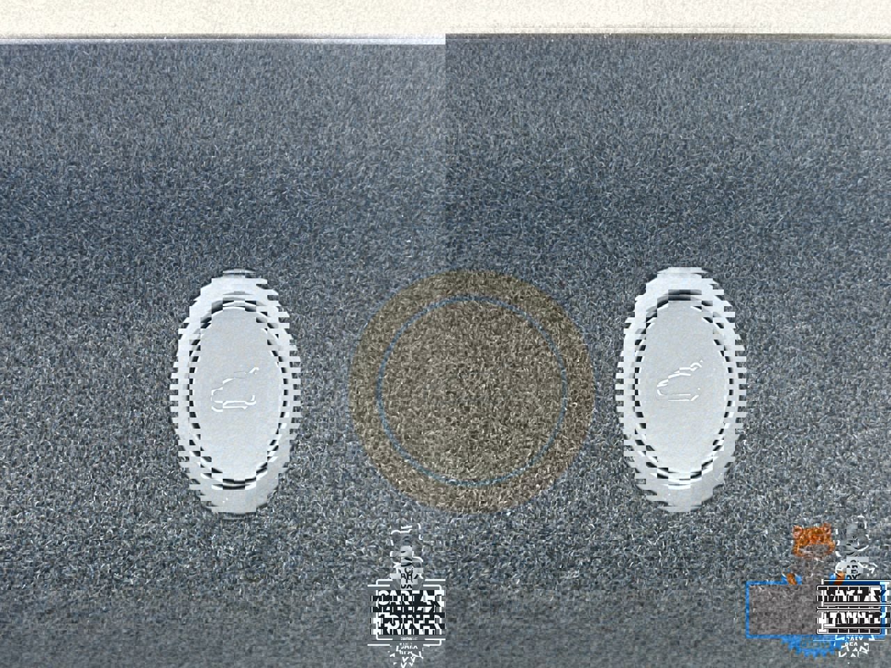 Used 2026 Tesla Model Y 2WD image 19