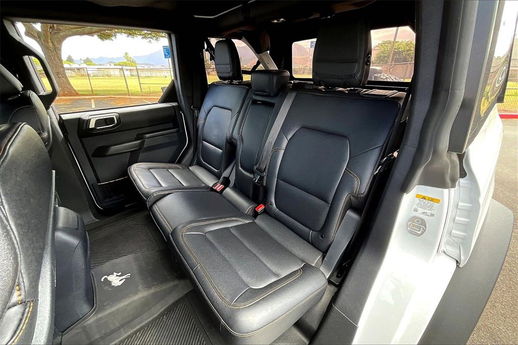 Used 2024 Ford Bronco Badlands image 28