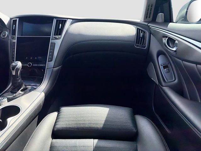 Used 2020 INFINITI Q50 Sport image 17