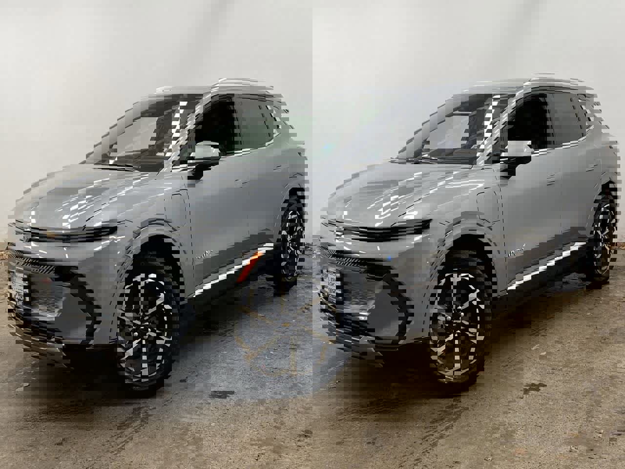 Used 2025 Chevrolet Equinox EV LT w/ Convenience Package image 1