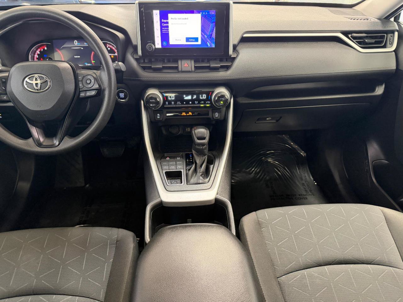 Used 2023 Toyota RAV4 XLE AWD/4WD image 36
