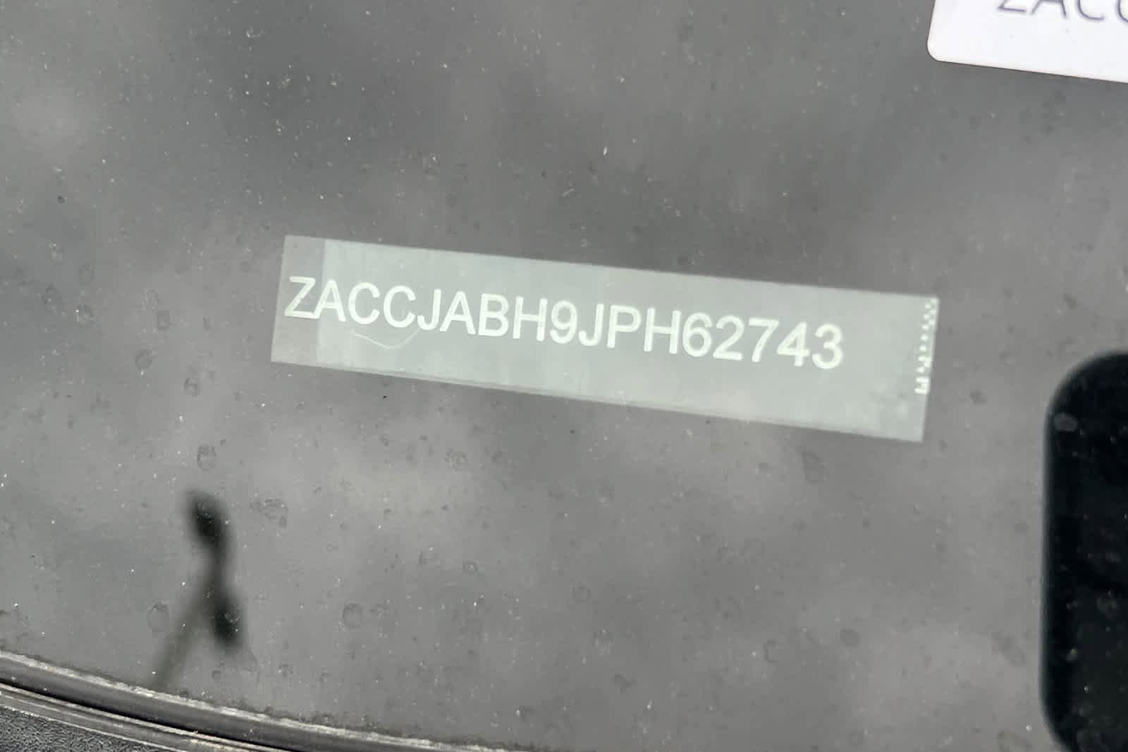Used 2018 Jeep Renegade Altitude FWD image 23