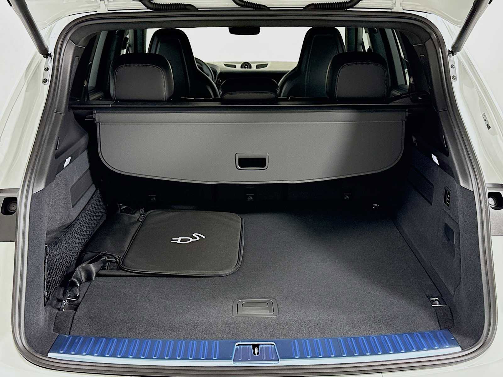 New 2026 Porsche Cayenne Turbo image 28