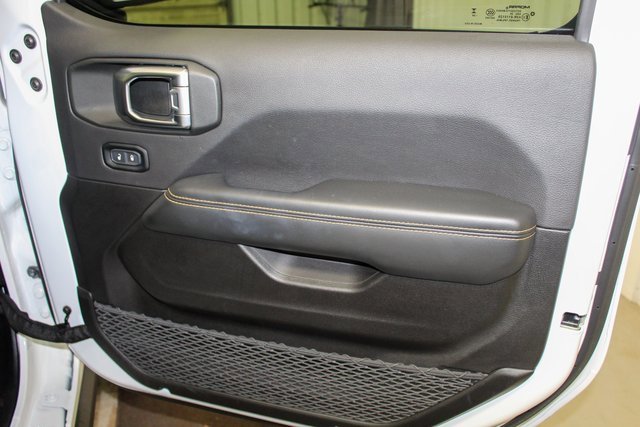 Used 2024 Jeep Gladiator Sport image 13