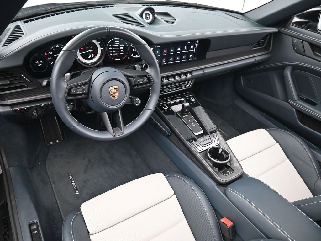 Used 2024 Porsche 911 Targa 4 GTS image 4