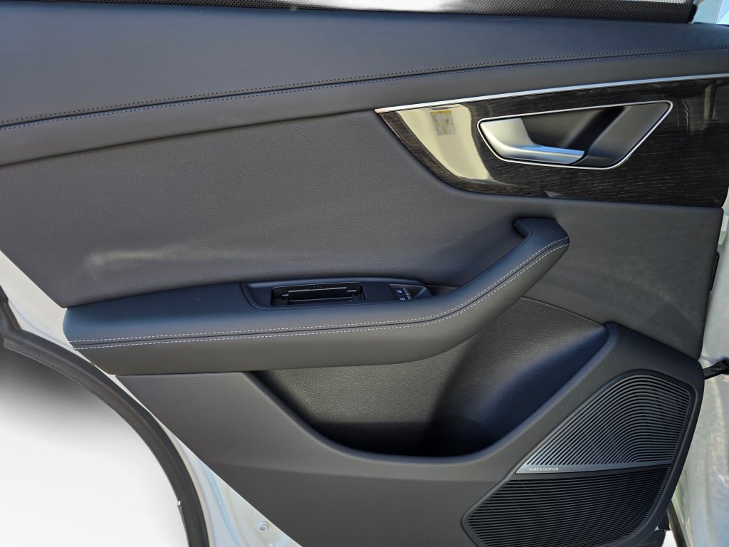 New 2026 Audi Q8 Prestige AWD/4WD image 19