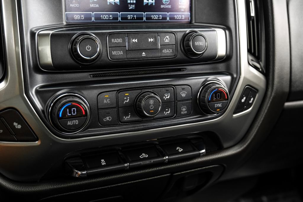 Used 2018 Chevrolet Silverado 1500 LT w/ All Star Edition AWD/4WD image 23