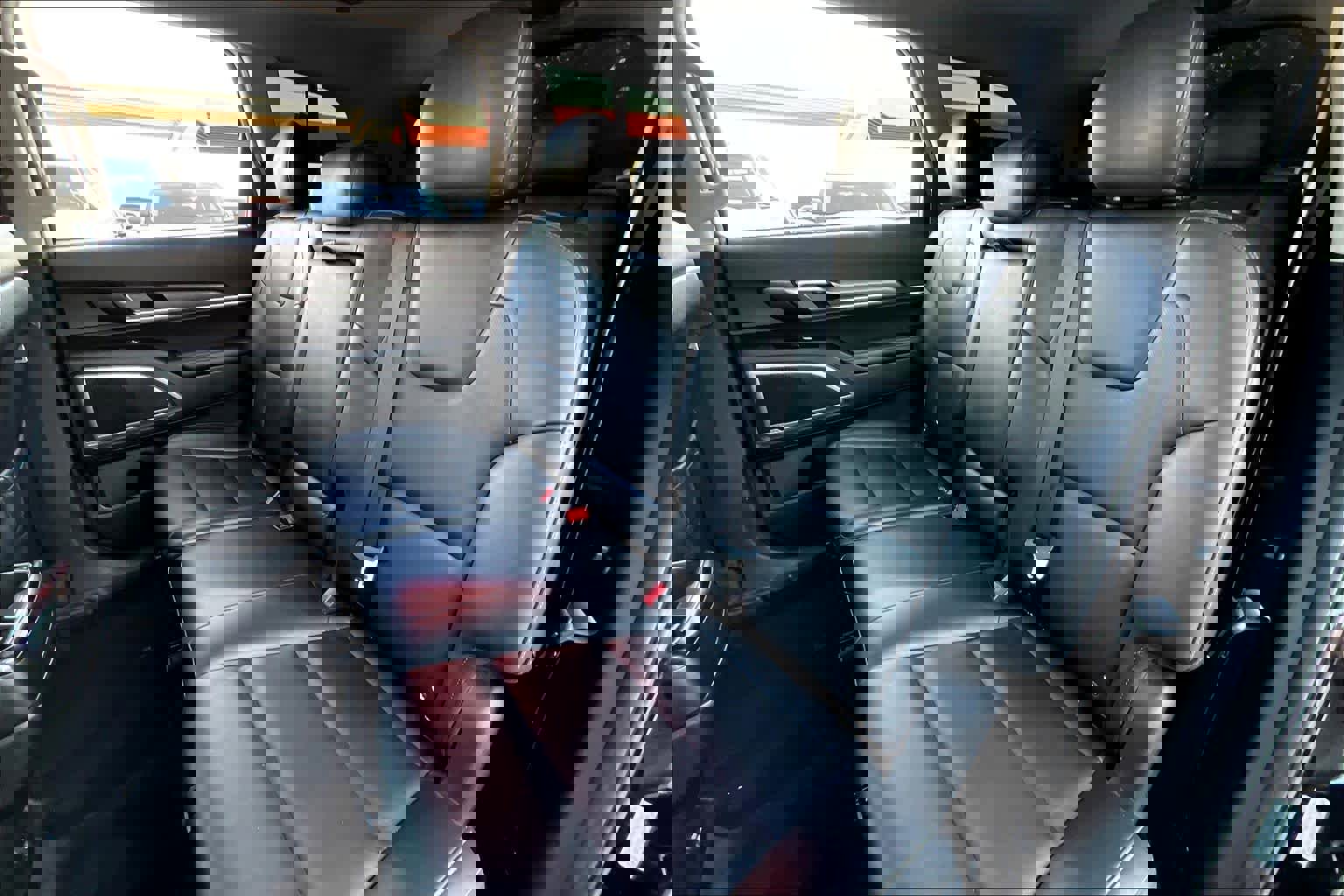 Used 2022 Kia Telluride LX image 19