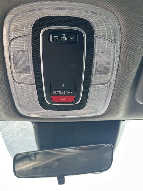 Used 2023 Hyundai Elantra SEL image 35